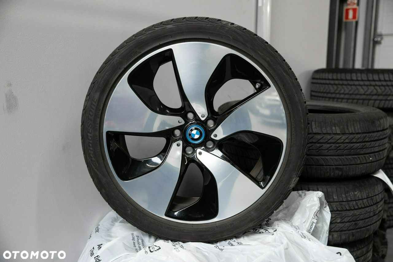BMW i8 - 32