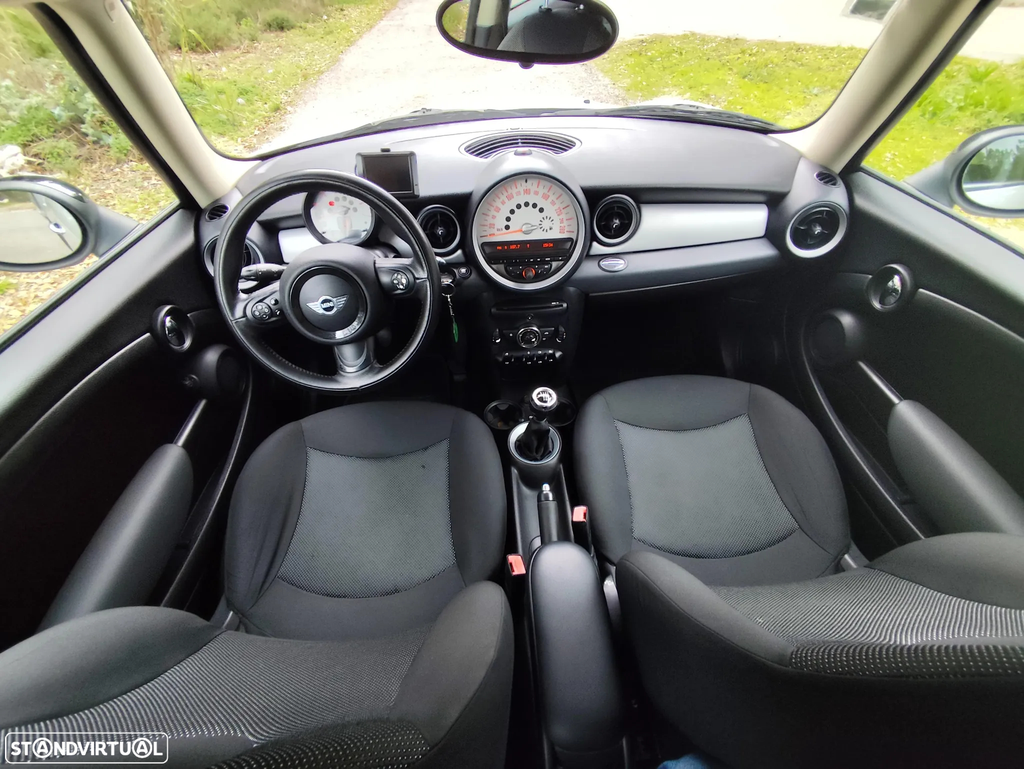 MINI Clubman - 24