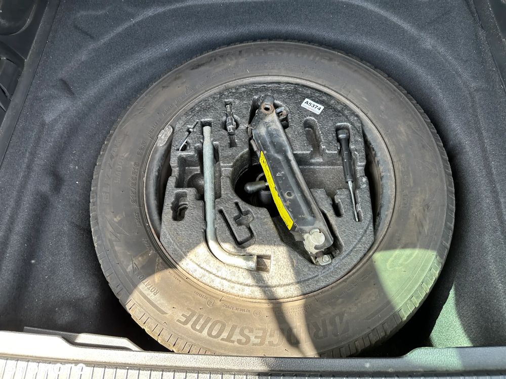 Volkswagen Passat Variant - 29