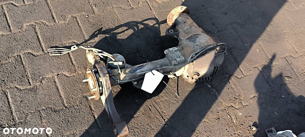 DYFERENCJAŁ PRZÓD MITSHUBISHI PAJERO IV - 2