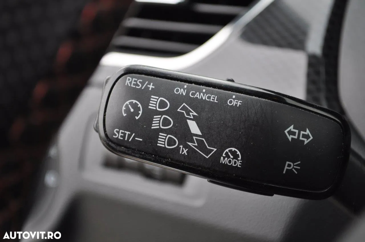 Skoda RAPID 1.0 TSI Monte Carlo - 37