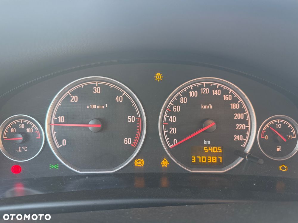 Opel Vectra 1.9 CDTI Cosmo - 12