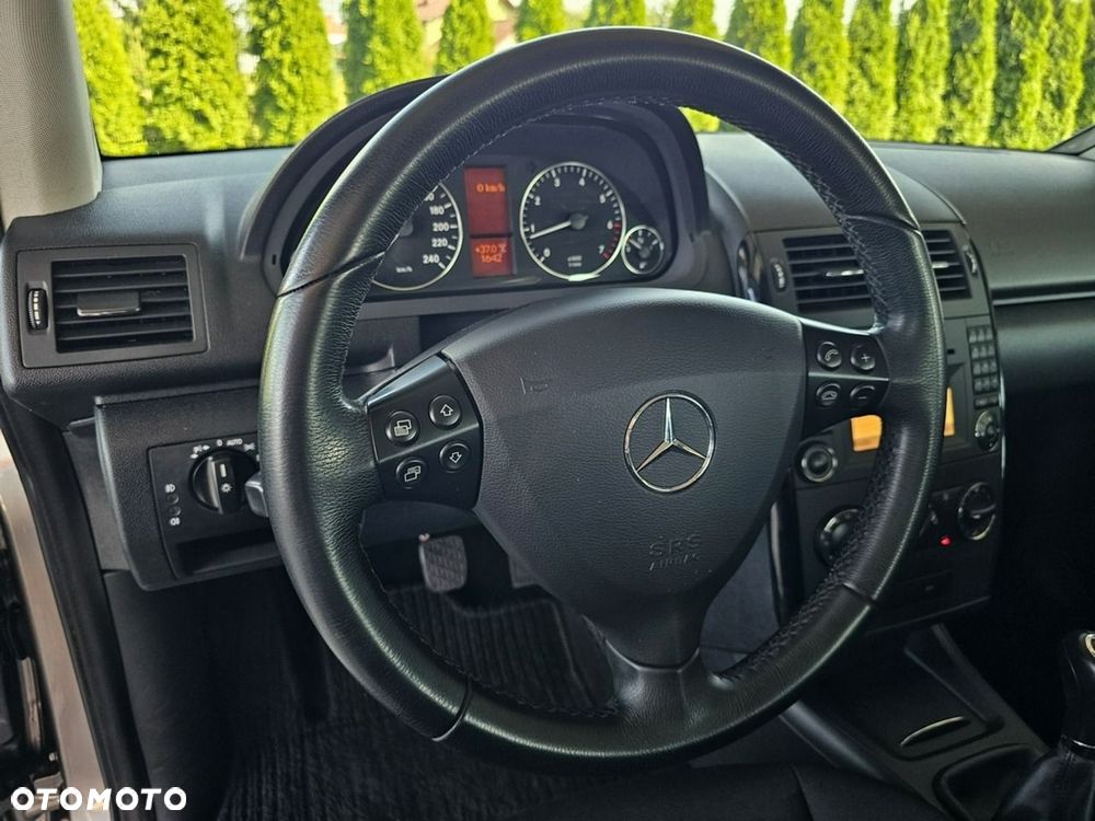 Mercedes-Benz Klasa A - 12
