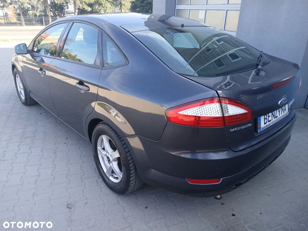 Ford Mondeo - 10