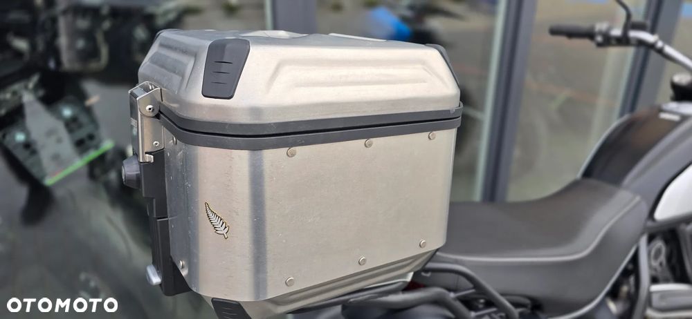 Ducati Scrambler - 18