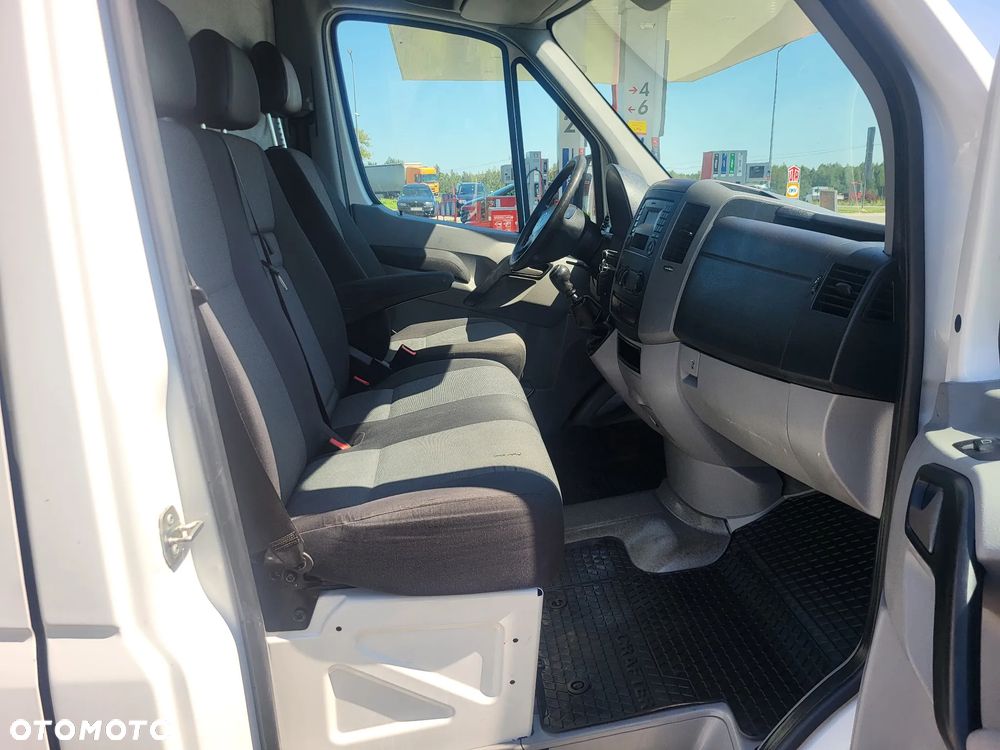 Volkswagen Crafter - 28