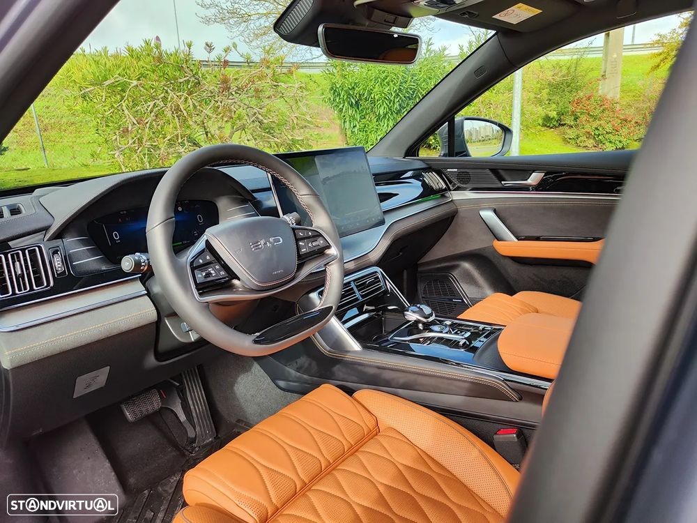 BYD Tang 108.8 kWh AWD Flagship - 22