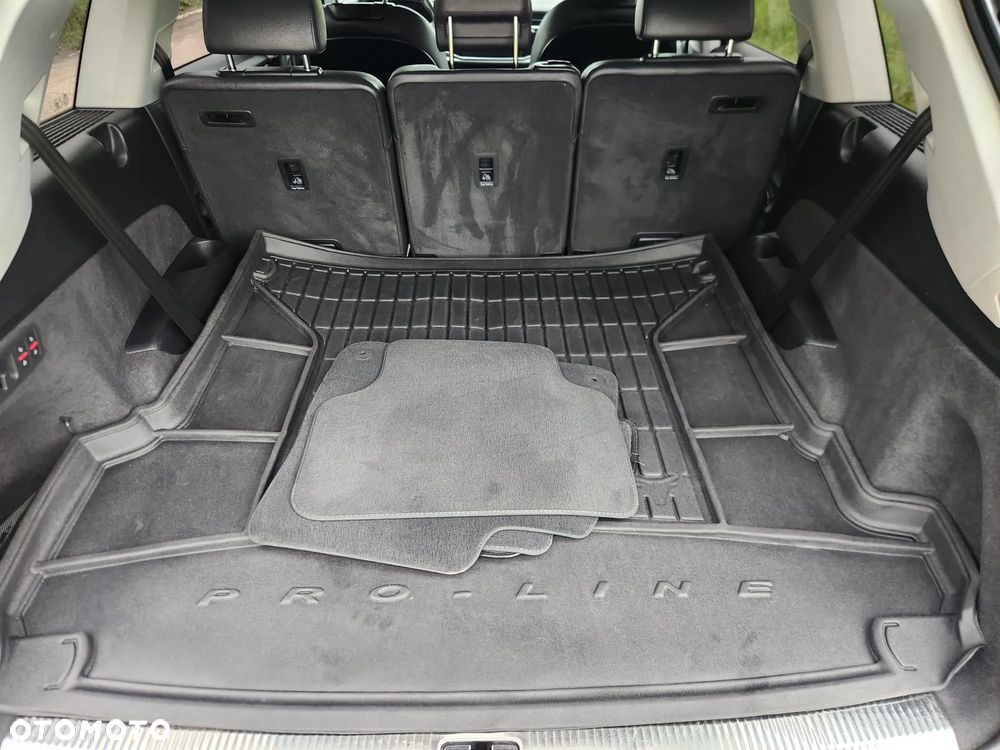 Audi Q7 - 15