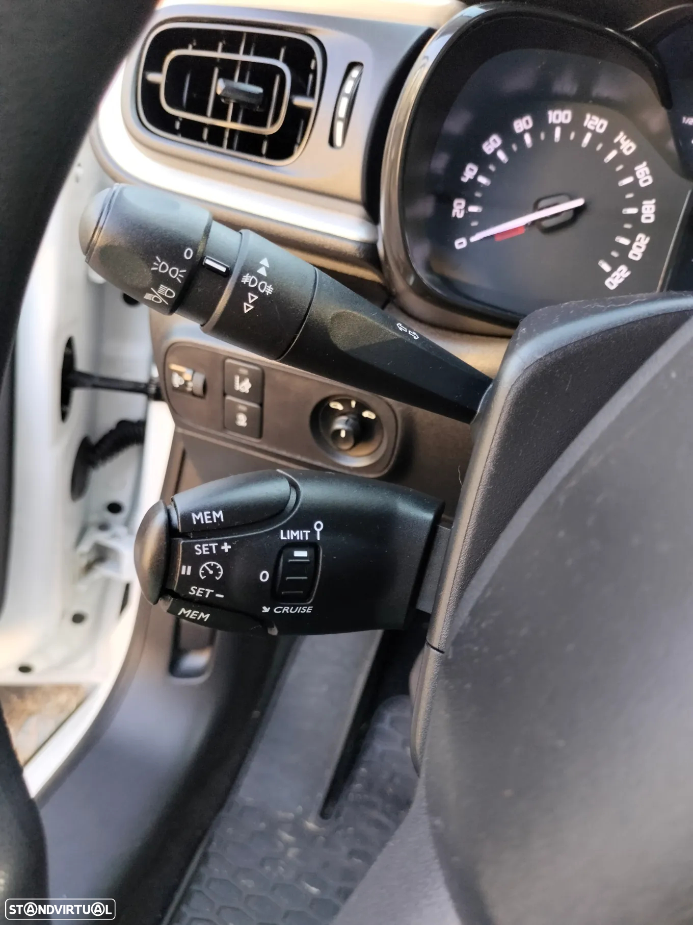 Citroën C3 1.6 BlueHDi Feel - 13