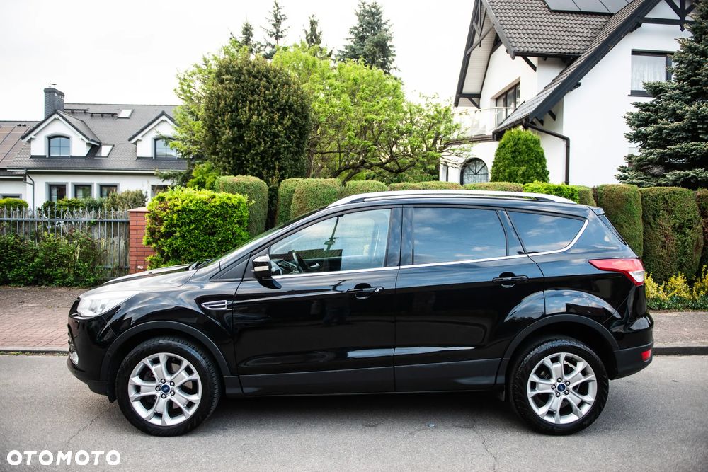 Ford Kuga 2.0 TDCi 4x4 Titanium - 4