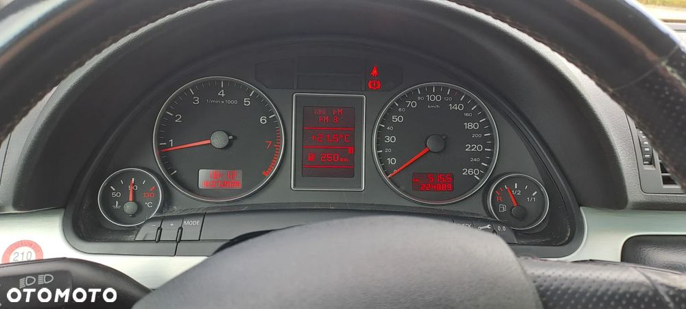 Audi A4 Limousine 1.8 T - 8