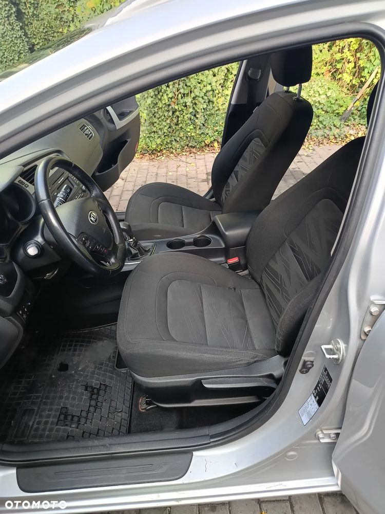 Kia Ceed Cee'd 1.6 GDI L - 6