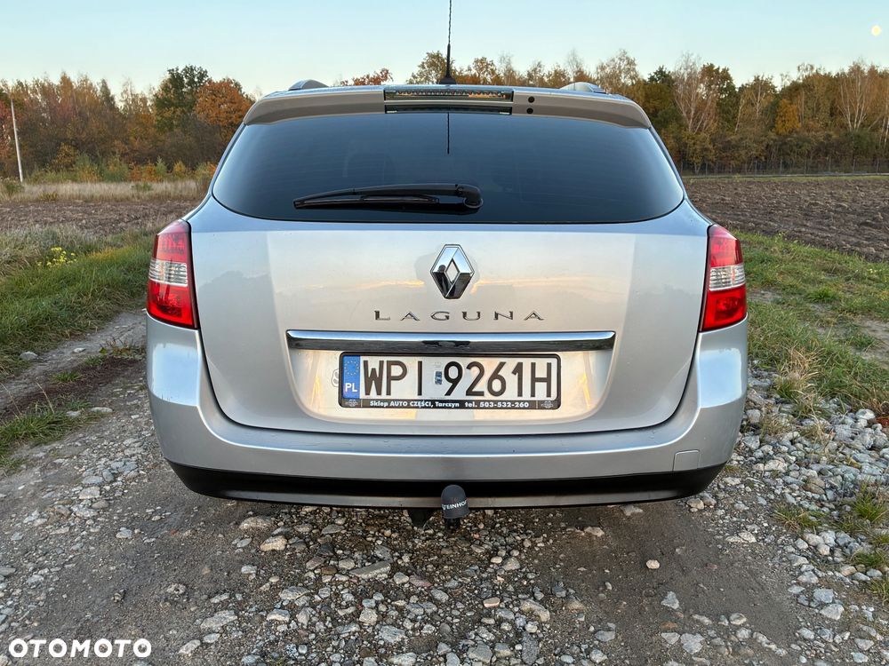Renault Laguna - 8
