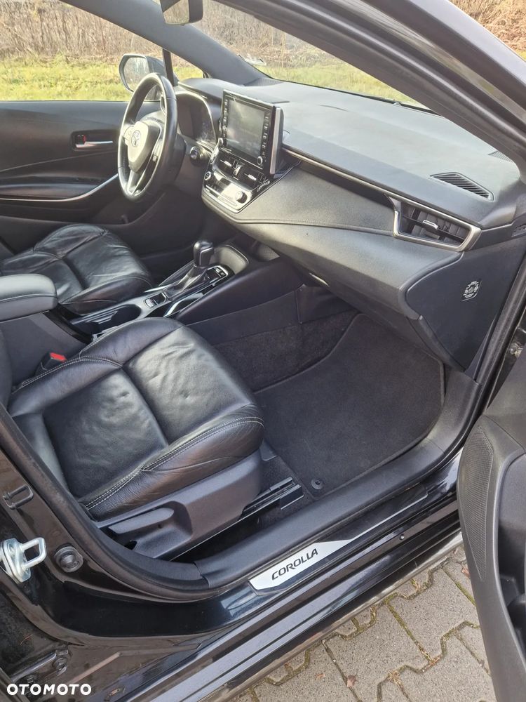 Toyota Corolla 1.8 Hybrid Club - 10