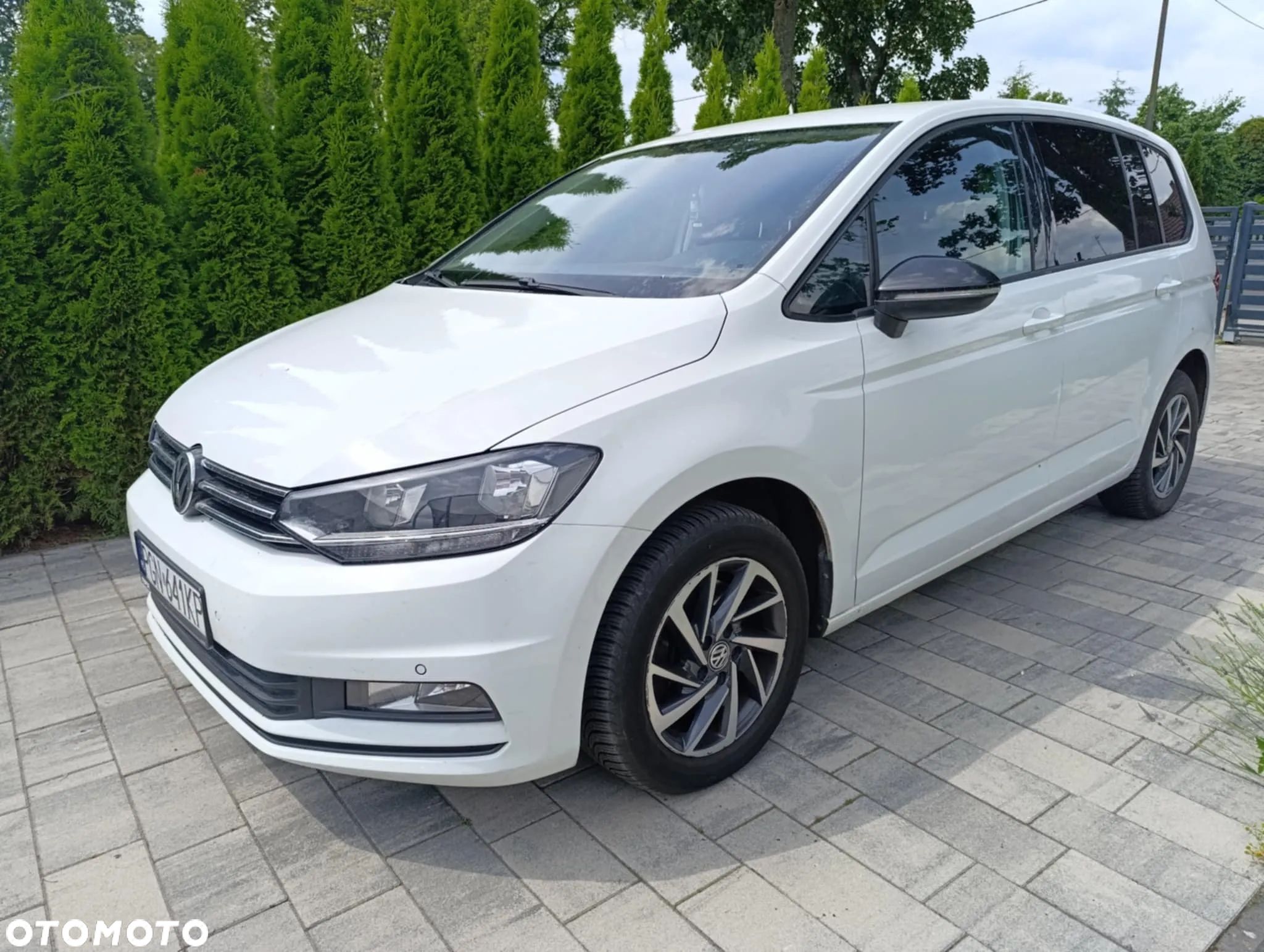 Volkswagen Touran 2.0 TDI BMT Comfortline DSG - 1