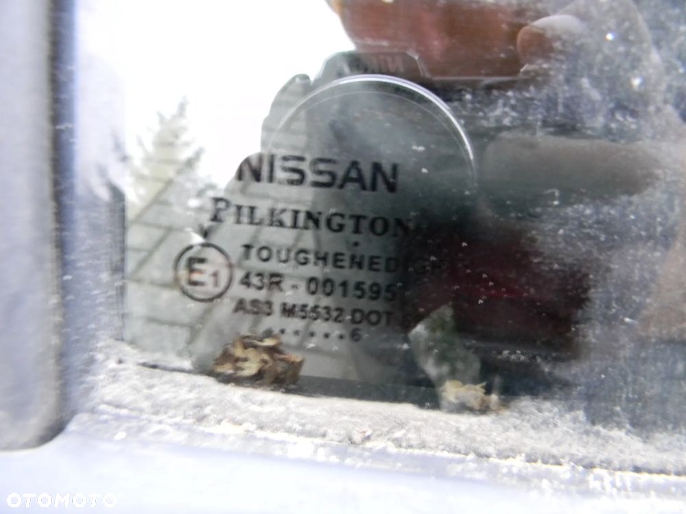 drzwi prawe tył NISSAN NOTE E11 - 11