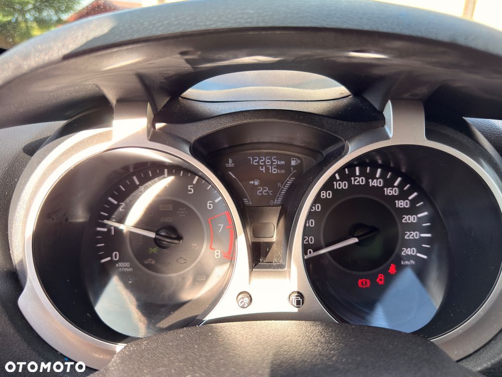 Nissan Juke 1.6 Visia - 14