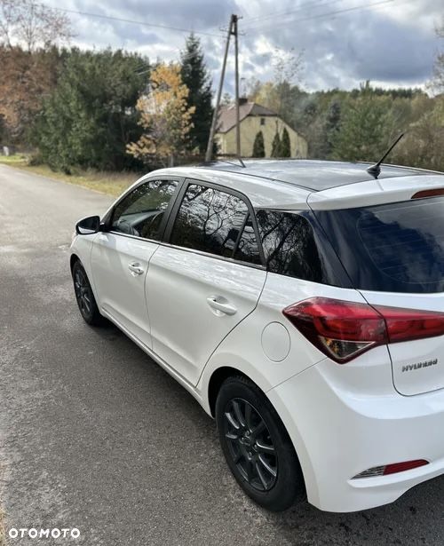 Hyundai i20 1.2 Fresh - 3