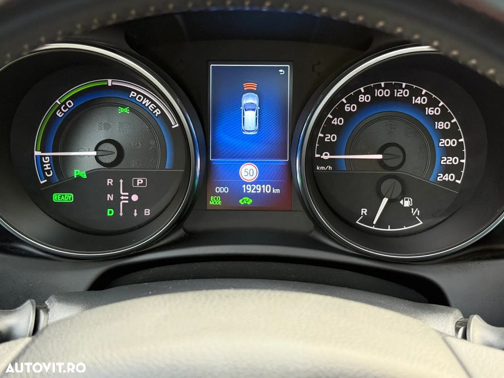Toyota Auris 1.8 L VVT-i Hybrid Sol + - 19