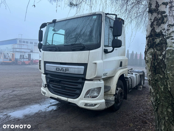 DAF CF440