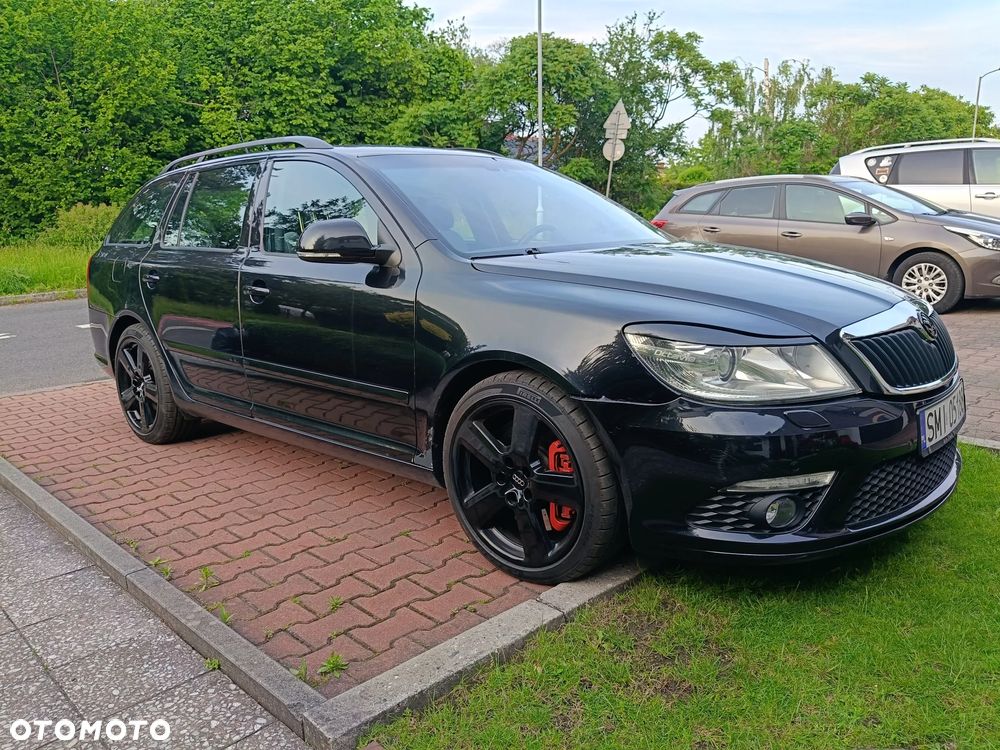 Skoda Octavia 2.0 TFSI RS - 1