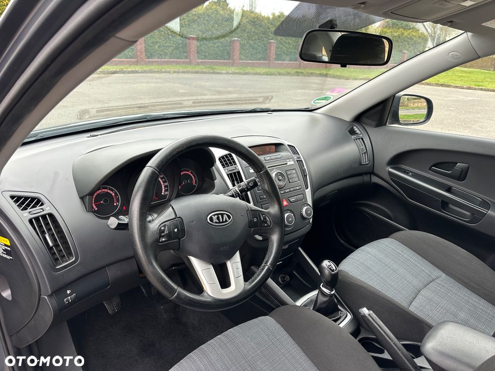 Kia Ceed 1.4 L Euro2012 - 20