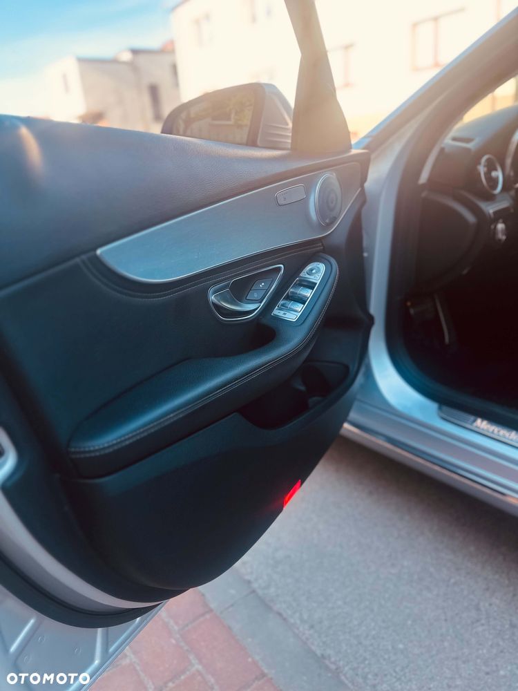 Mercedes-Benz Klasa C 220 (BlueTEC) d 7G-TRONIC AMG Line - 15