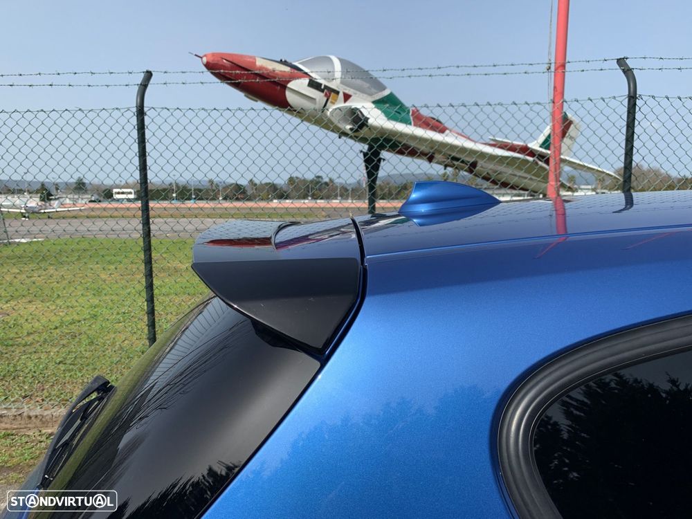 BMW 118 dA Pack M - 8