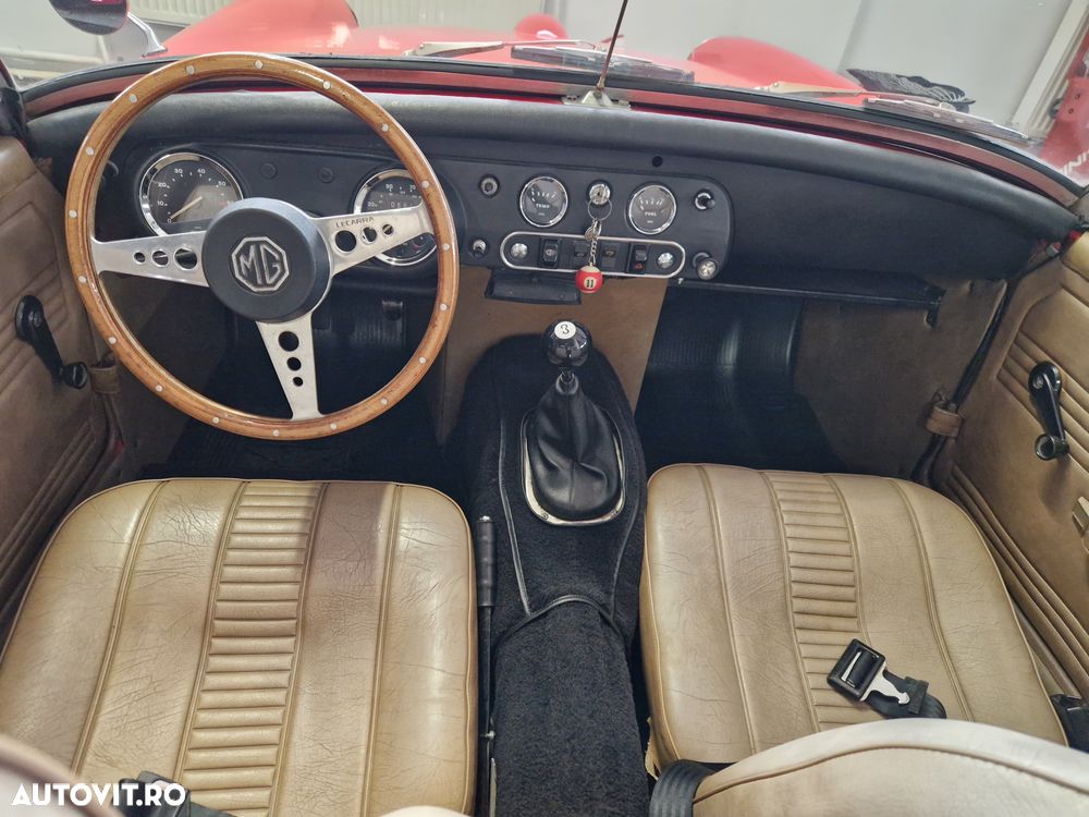 MG MGB - 9