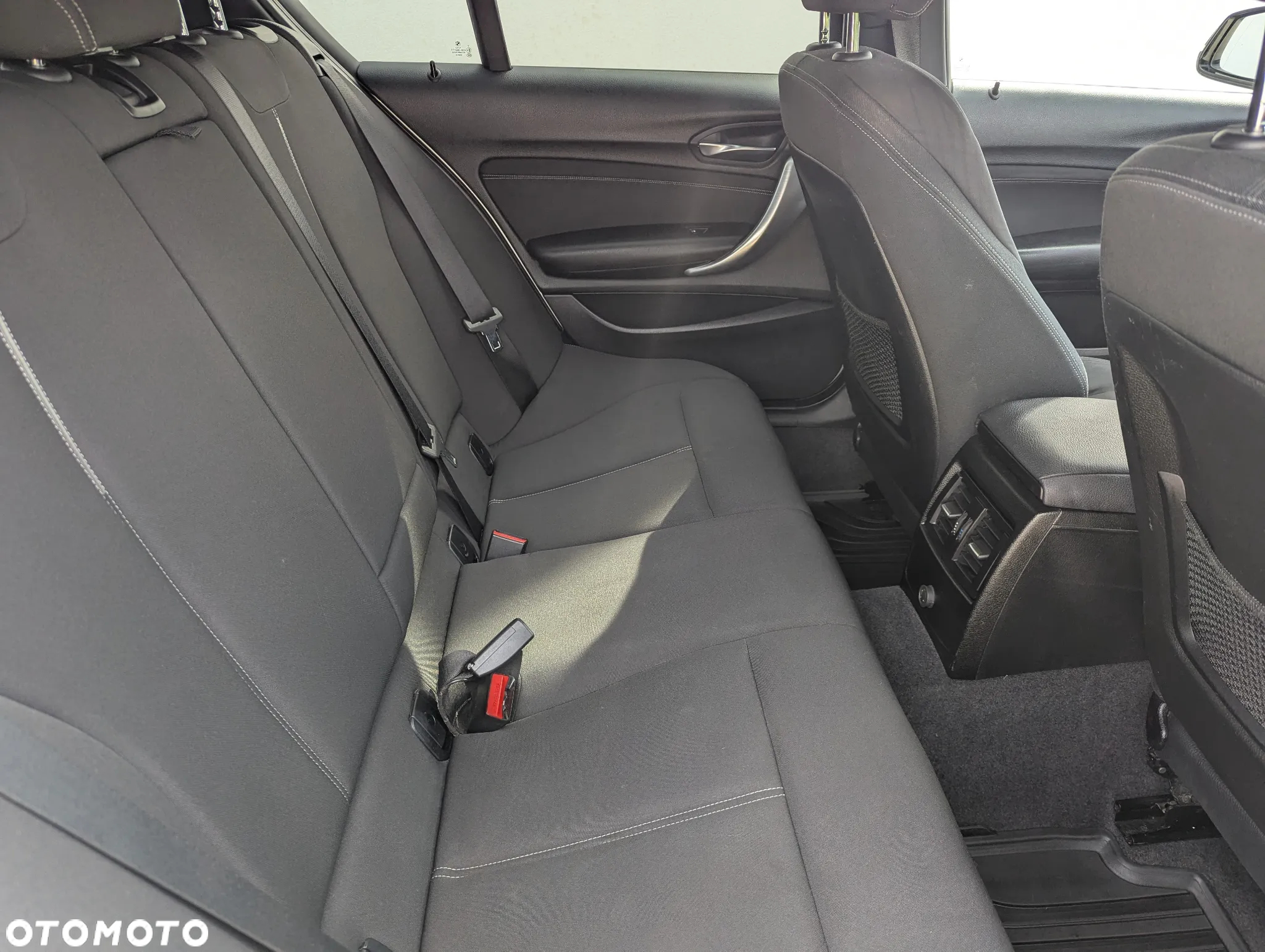 BMW Seria 1 118i Sport Line - 8