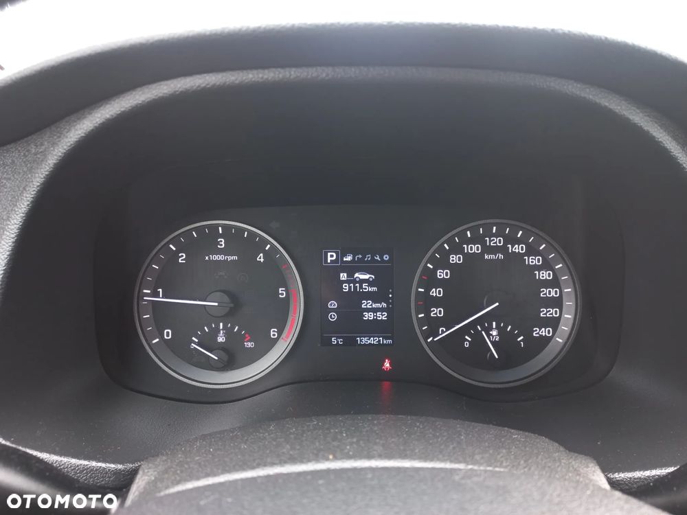 Hyundai Tucson blue 1.7 CRDi 2WD DCT Style - 25