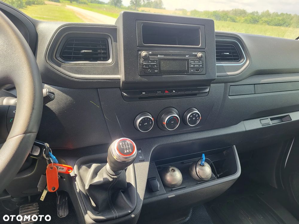 Renault Master - 10