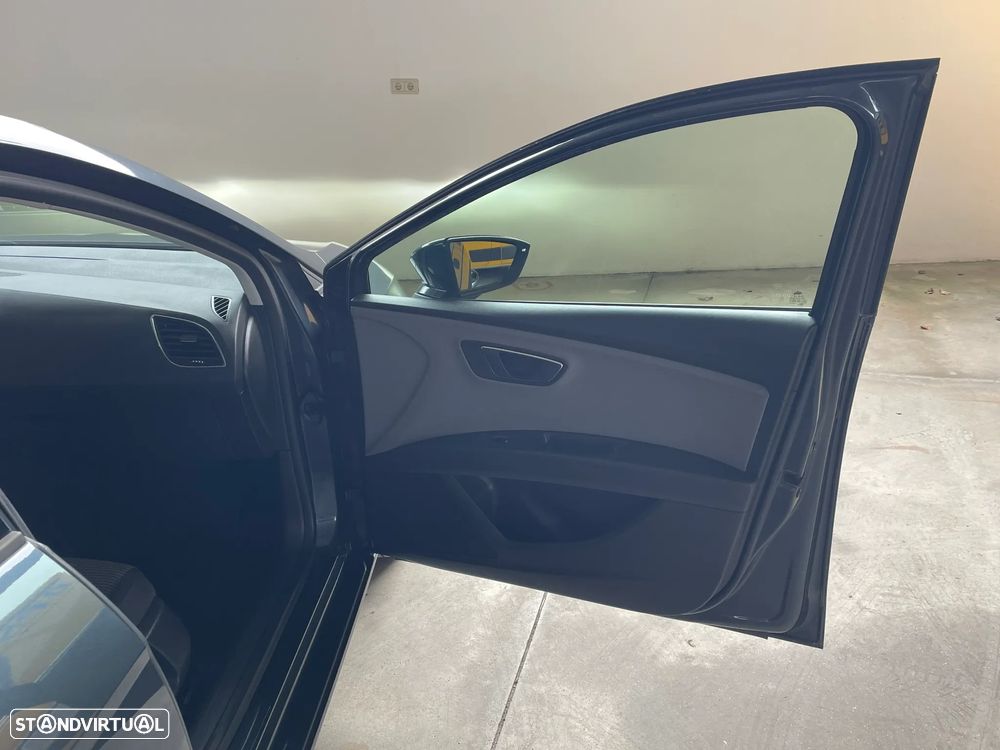 SEAT Leon 1.6 TDI S&S Style - 12