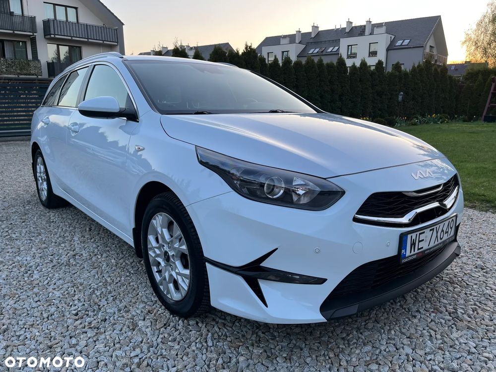Kia Ceed 1.5 T-GDI M - 4