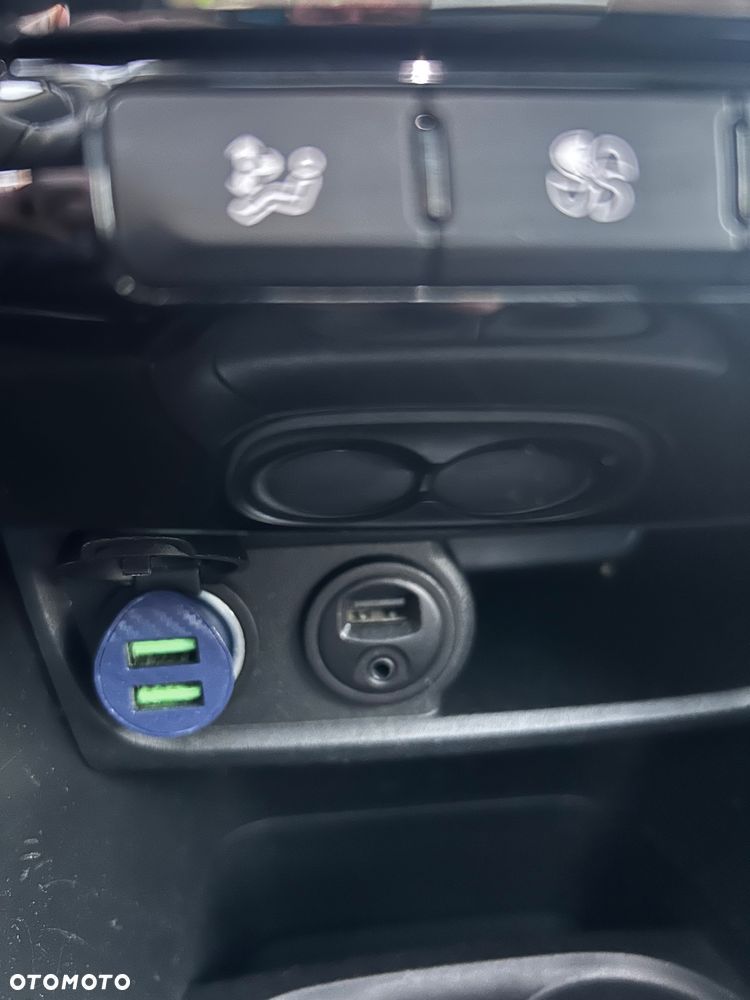 Peugeot 2008 Blue-HDi FAP 100 STOP & START Style - 30