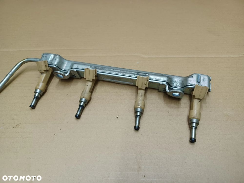 WTRYSKI POMPA TOYOTA RAV4 2.0 B 2325037010