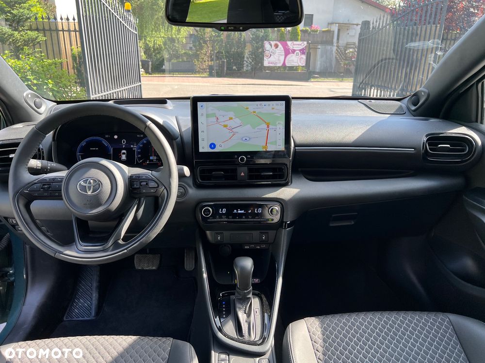 Toyota Yaris Hybrid 1.5 Executive - 19