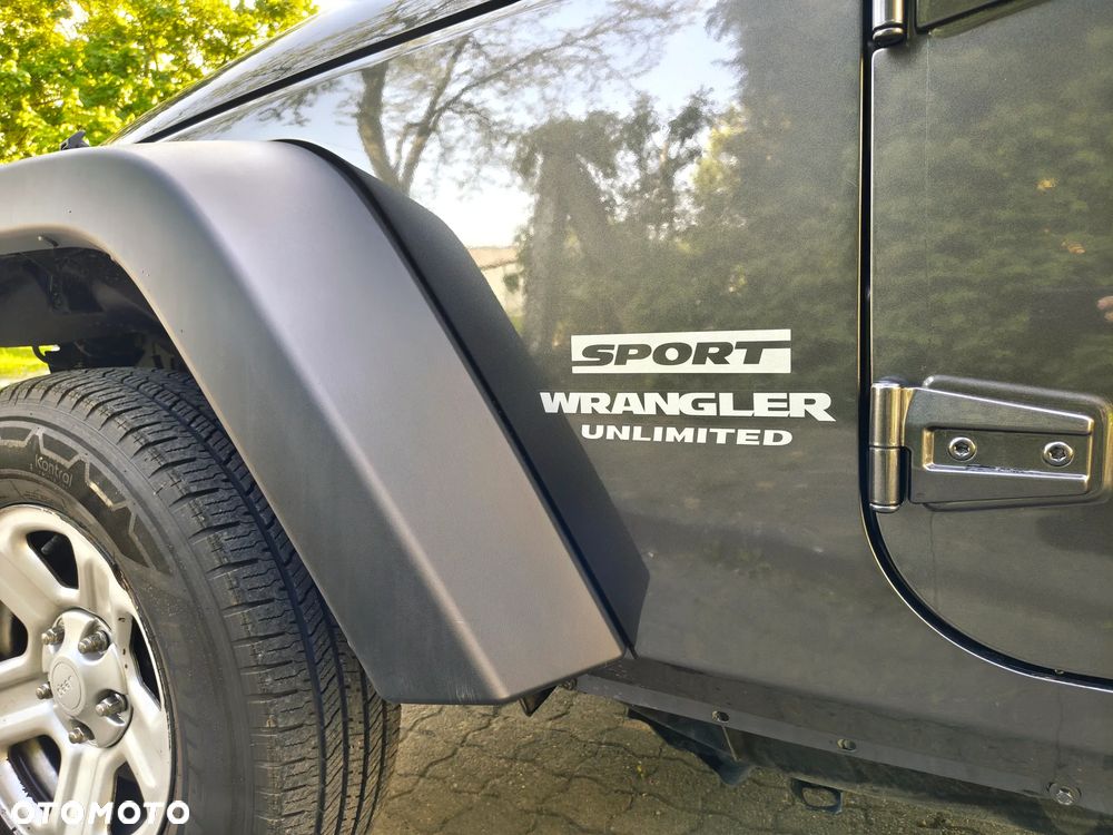 Jeep Wrangler - 6