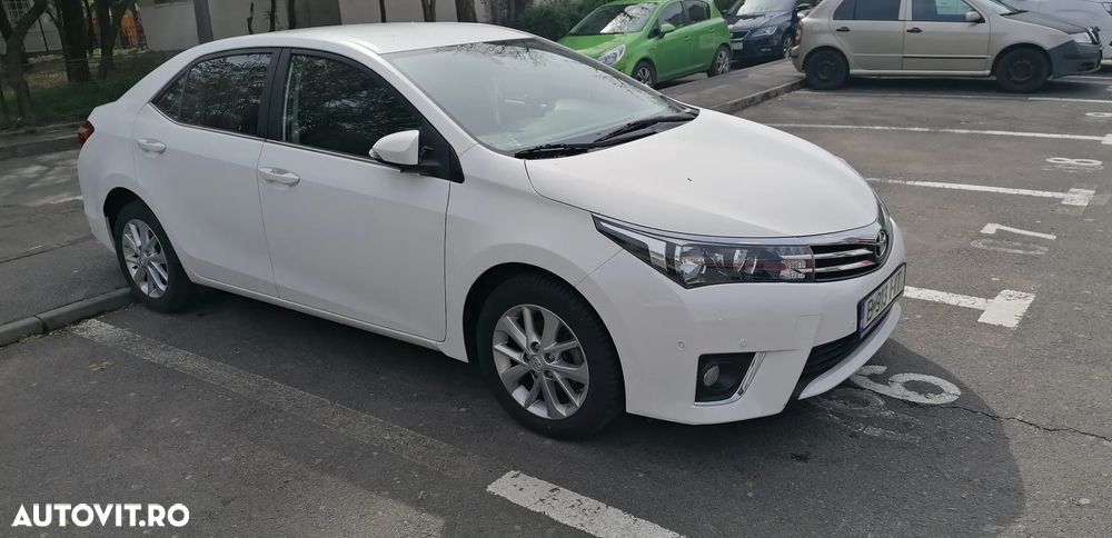 Toyota Corolla 1.6 Valvematic Sol - 1