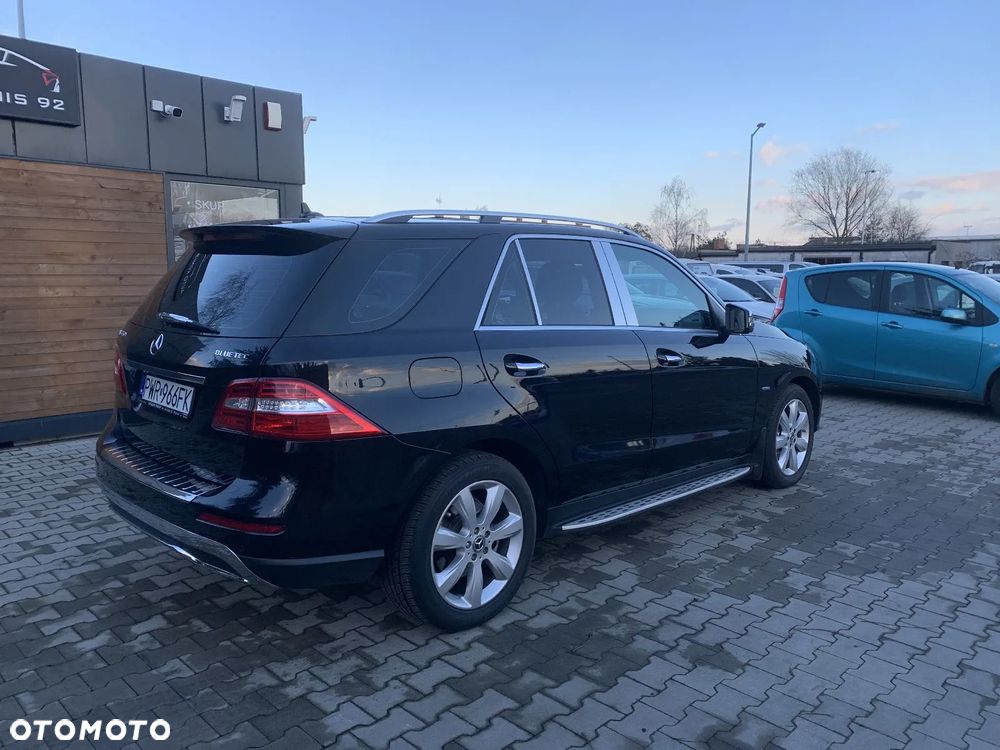 Mercedes-Benz ML 350 BlueTEC 4MATIC 7G-TRONIC - 6