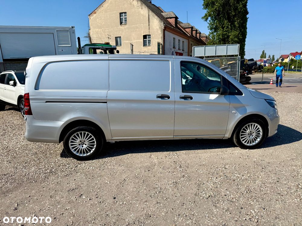 Mercedes-Benz VITO - 22