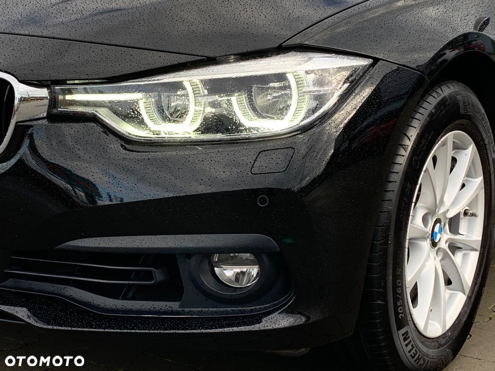 BMW Seria 3 318i Advantage - 21
