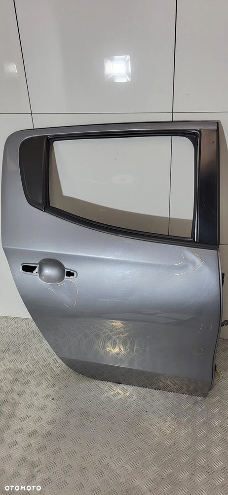 Mitsubishi L200 V Drzwi Prawy Tył - 5