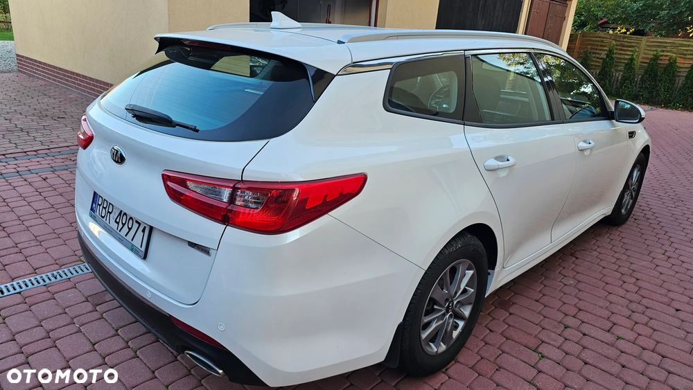 Kia Optima 1.7 CRDI L DCT - 21