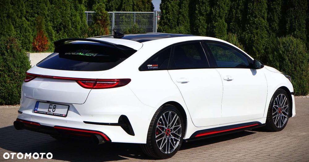 Kia ProCeed - 7