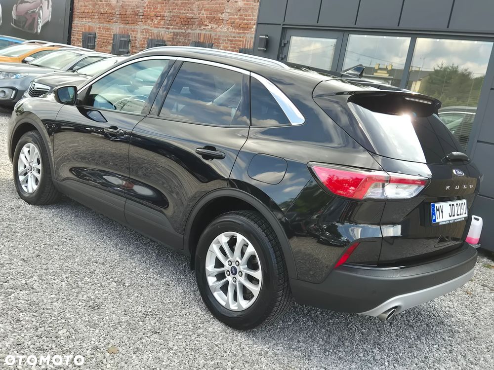 Ford Kuga - 9