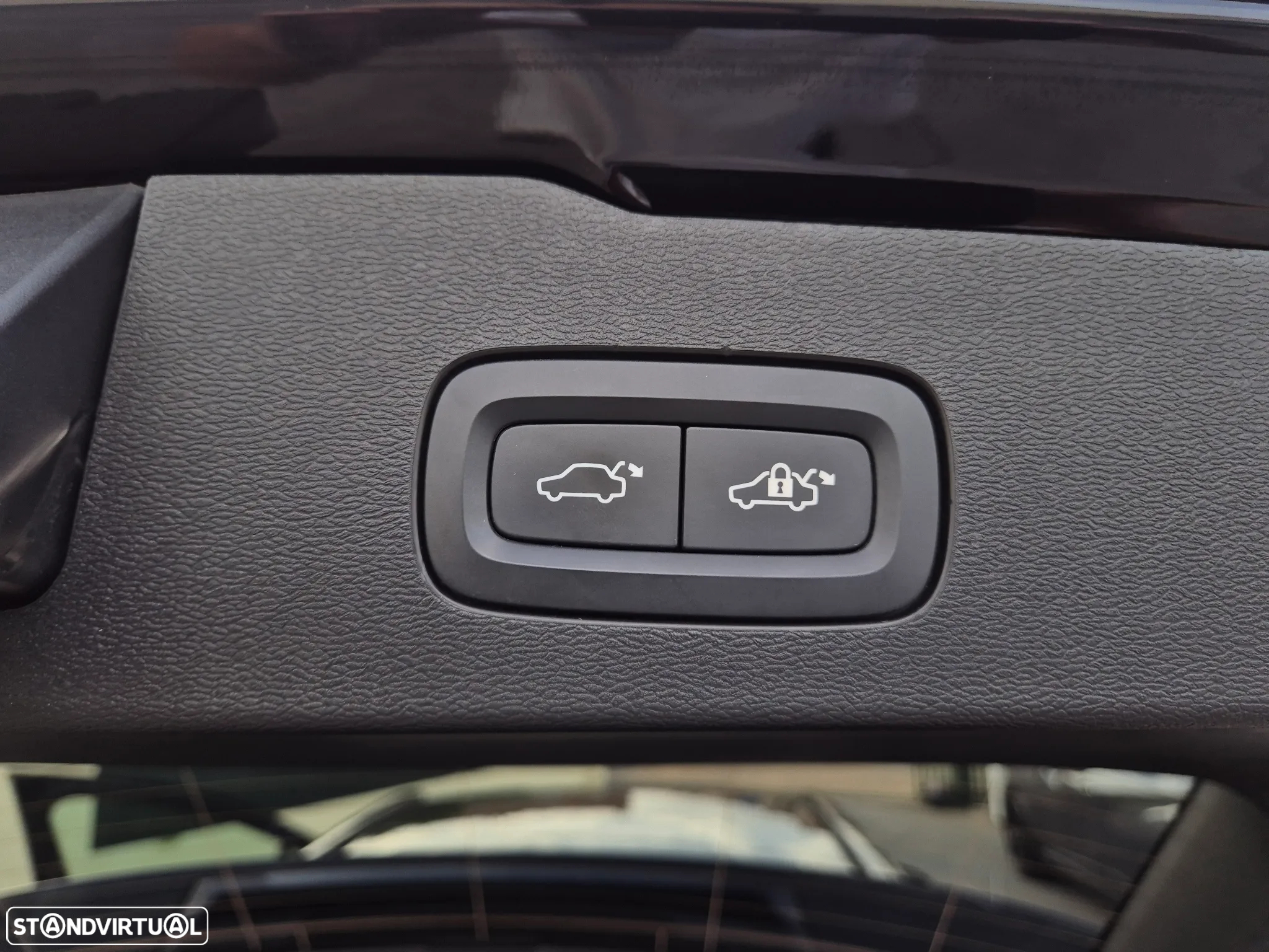 Volvo V60 2.0 D4 R-Design Geartronic - 59