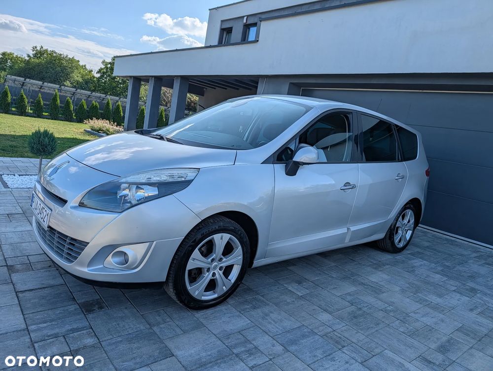 Renault Grand Scenic 1.6 16V Authentique - 1