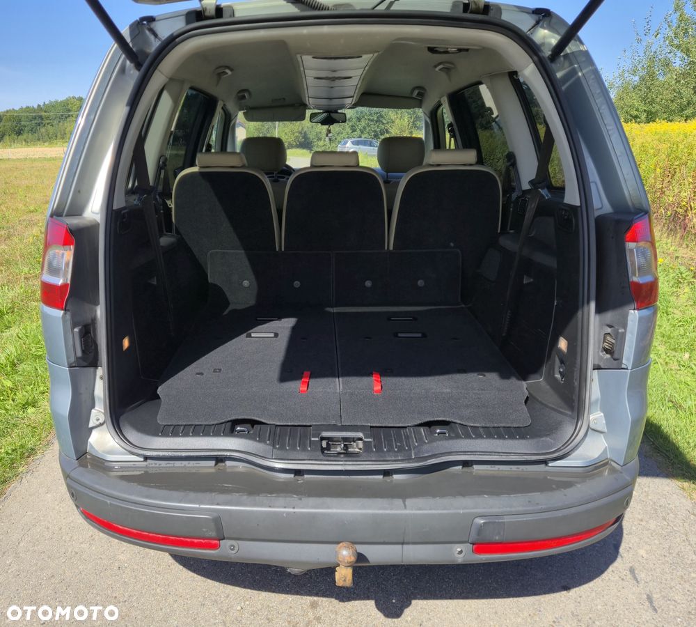 Ford Galaxy 2.0 TDCi DPF Titanium - 9