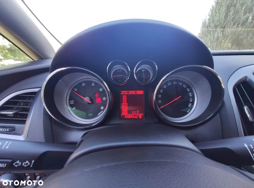 Opel Astra 2.0 CDTI DPF Color Edition - 16